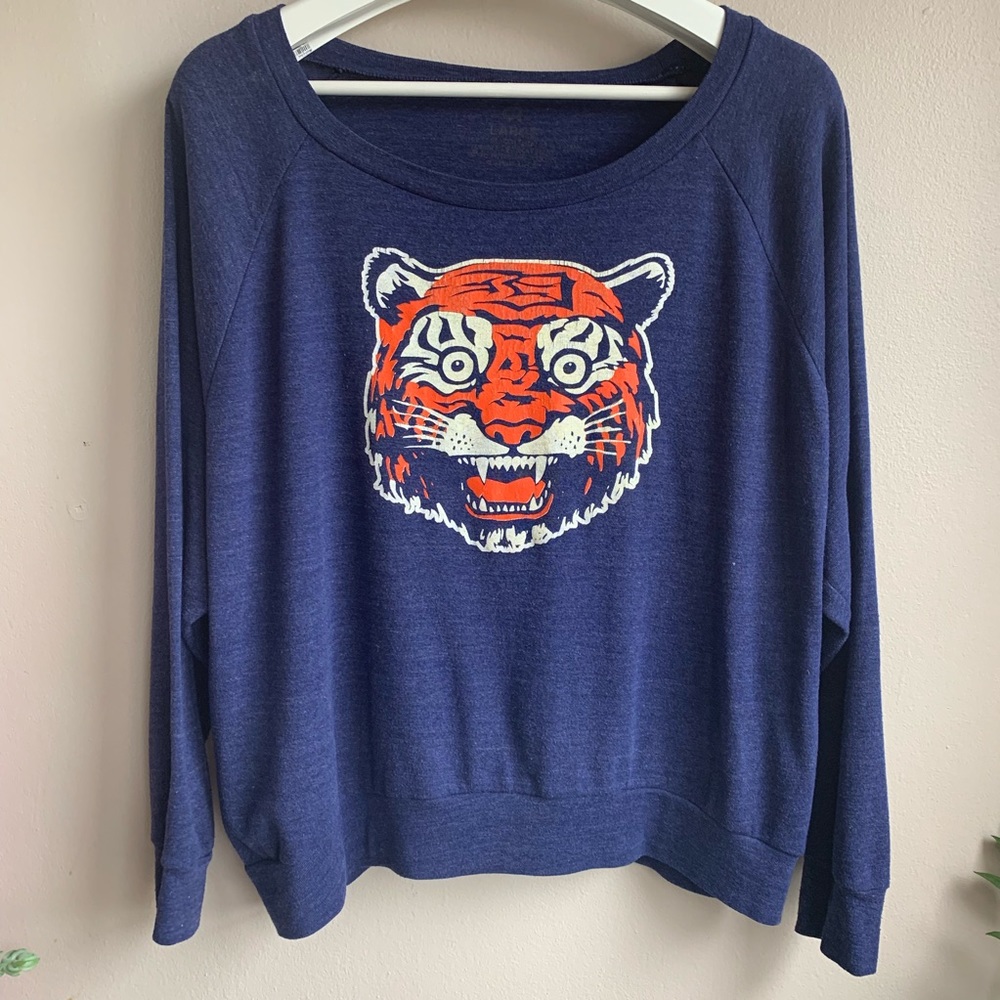 Clemens oversized scoop neck EUC BBC
